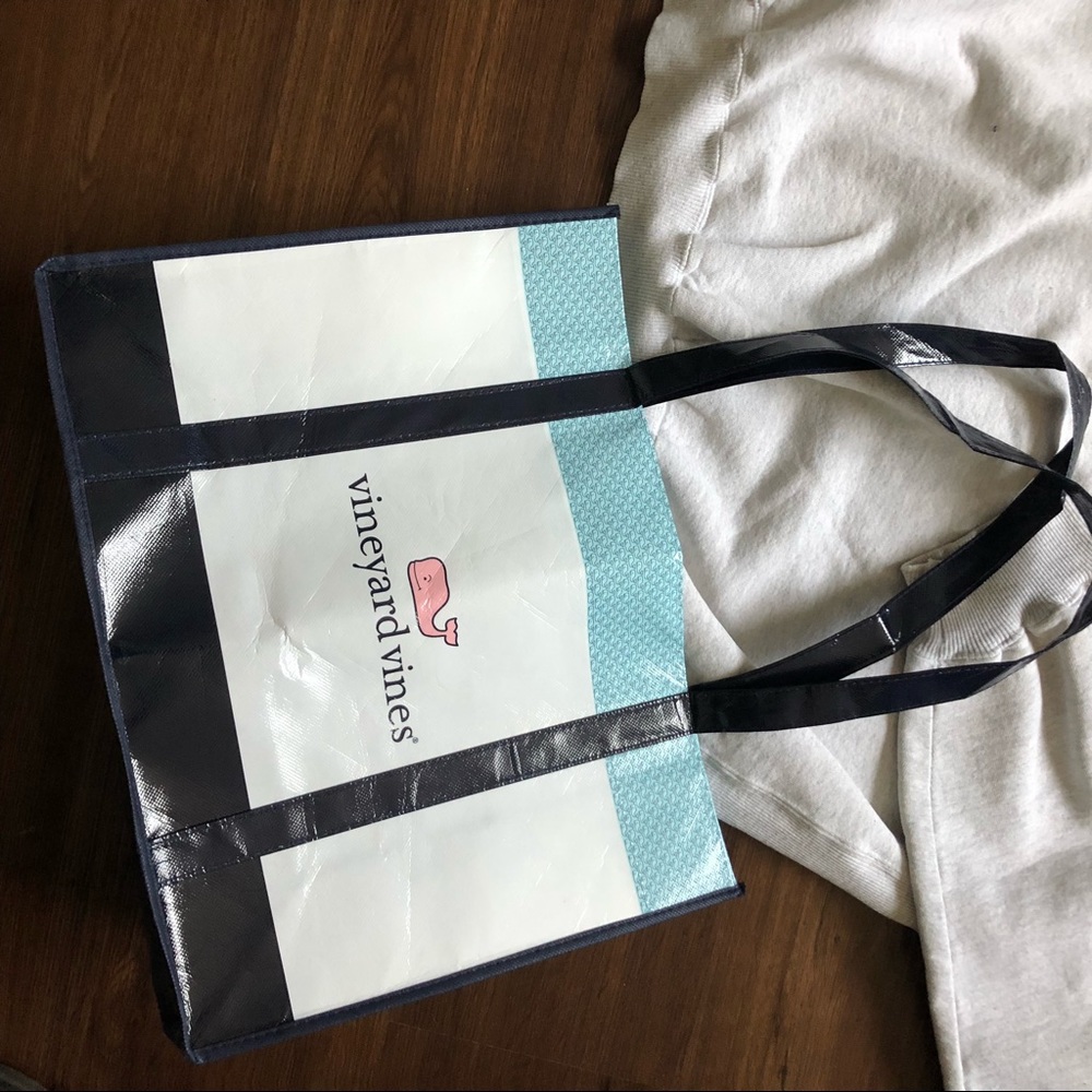 Vinyard Vine reusable bag